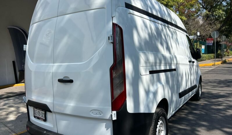 Transit 2020 Custom Diesel lleno