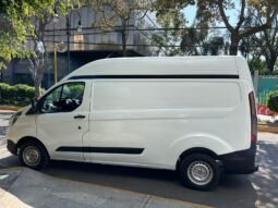Transit 2020 Custom Diesel lleno