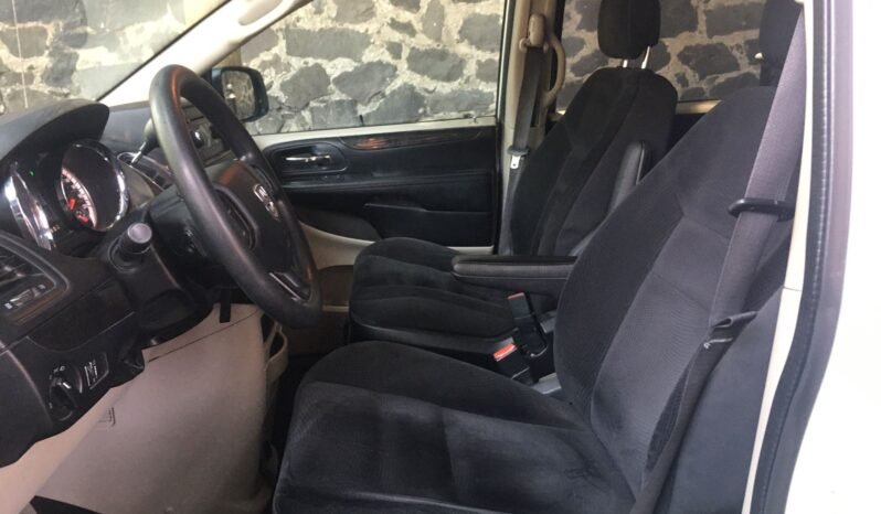Grand Caravan 2019 lleno