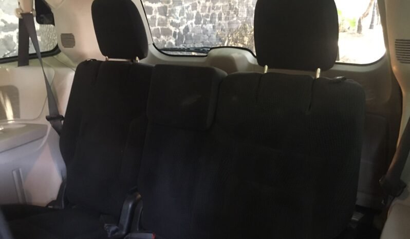 Grand Caravan 2019 lleno