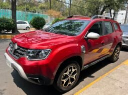 Renault Duster Iconic 2023 lleno