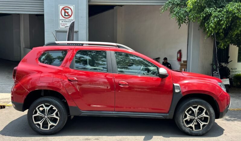 Renault Duster Iconic 2023 lleno